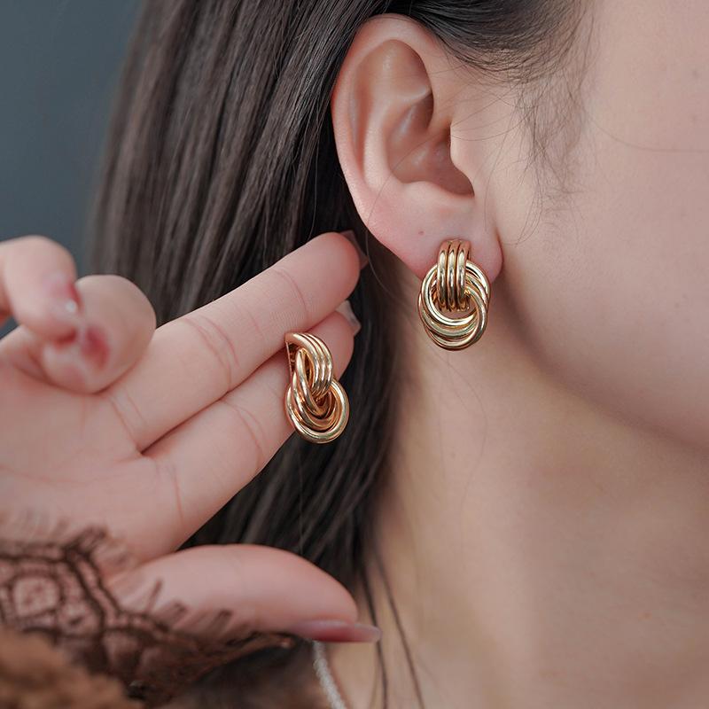 Elegant Knot Design Summer Earrings For Women Minimalist Dainty Studs Unique Fashion Jewelry