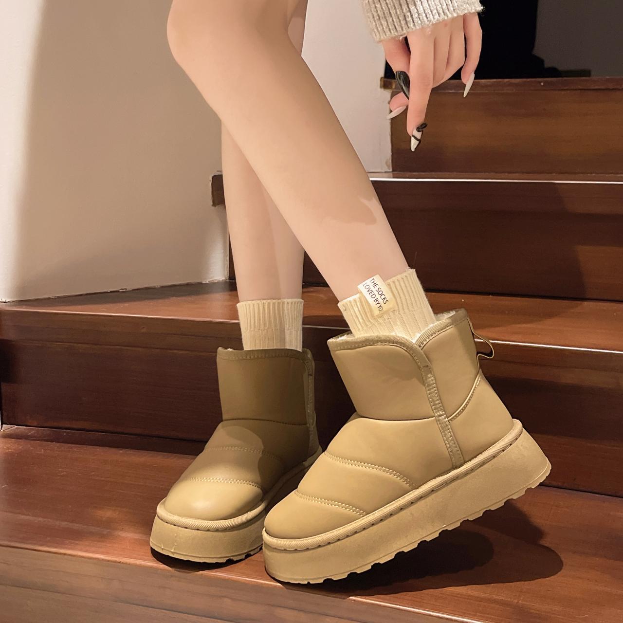 Модные толстые и теплые походные ботинки с толстой подошвой — фото 3