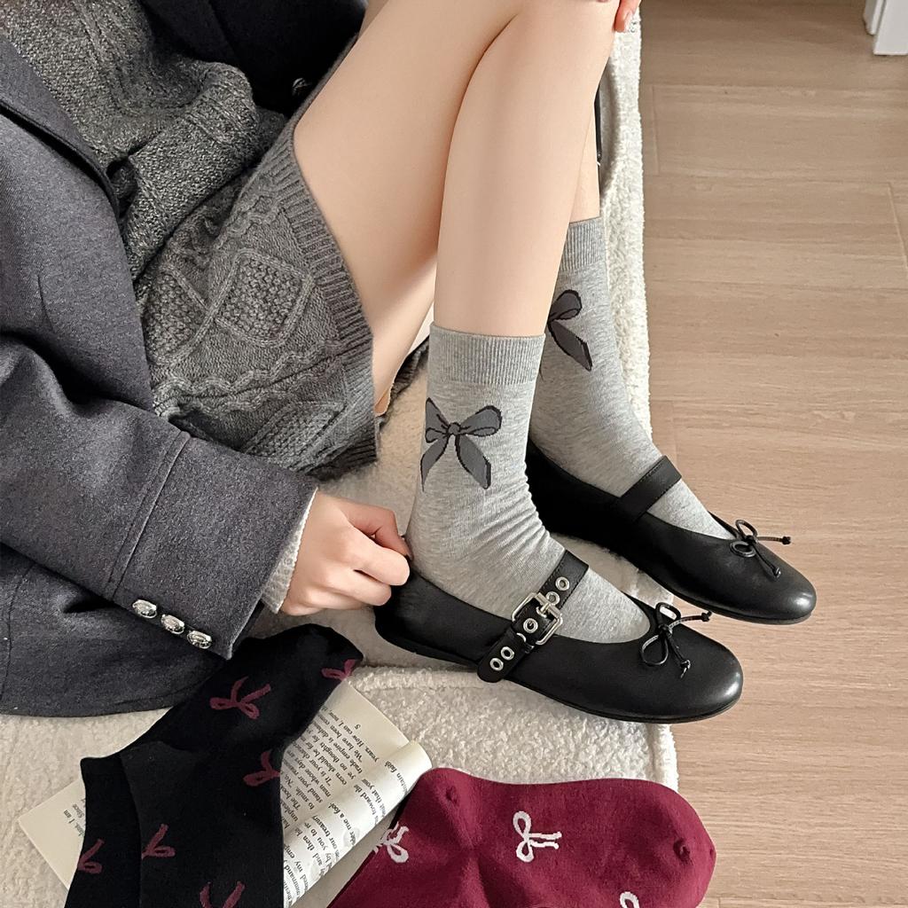 Fashion Art Painting Bow Literary Style With Mary Jane Shoes And Socks Women'S Medium Cotton Socks