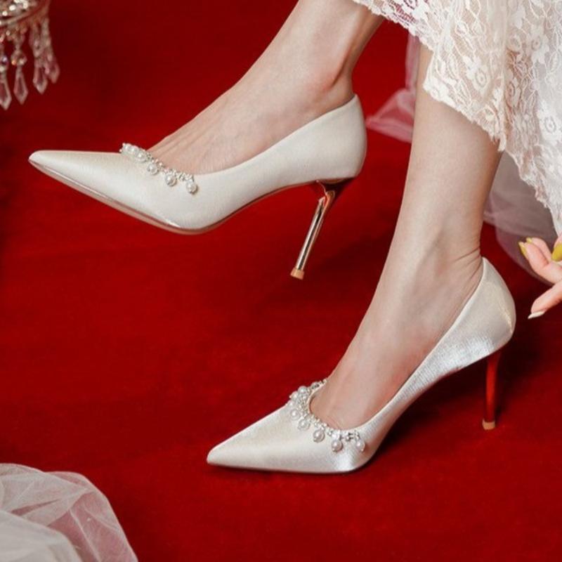 Fashion New Fashion  Pointed Toe Satin Surface Women's Shoes  Bridal Shoe For Wedding White High Heel Shoe For Women Party Heeled Shoes