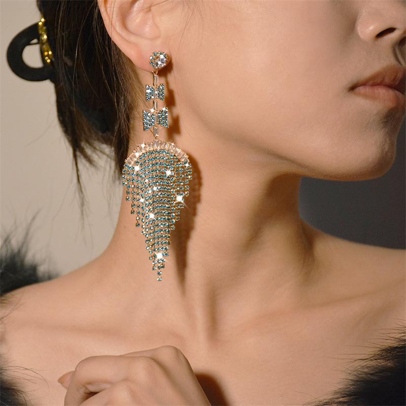 S925 Silver Needle Rhinestone Tassel Earrings - Exquisite Long Claw Chain with Colored Diamonds, European & American Style