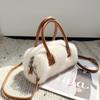 Winter Kunstpelz Damen Box Kleine Tragetasche Umhängetaschen Luxus Design Weicher Plüsch Damen Griff Schultertasche Pelzig Flauschige Handtaschen