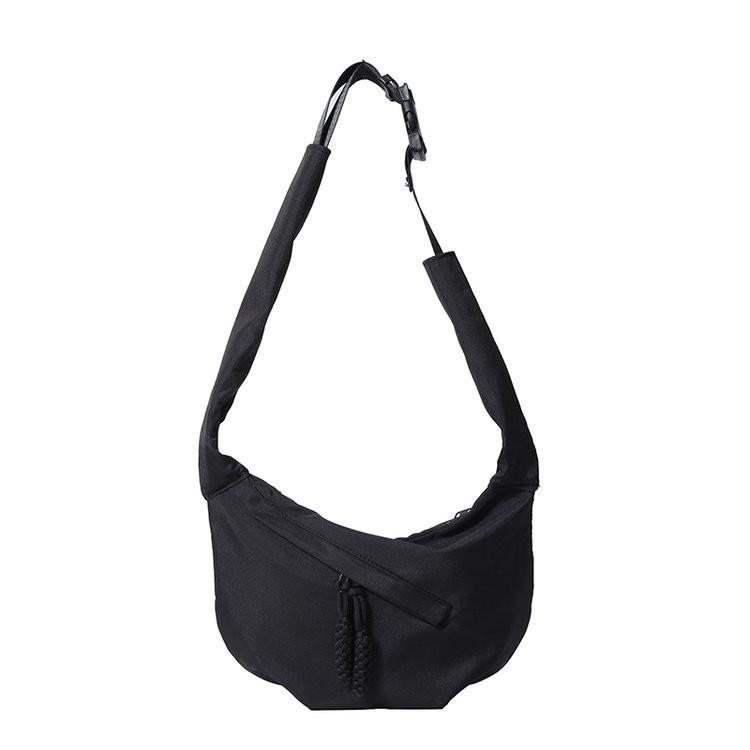 

Stylish And Spacious Nylon Shoulder Crossbody Bag For Women Ideal For Travel And School чорний