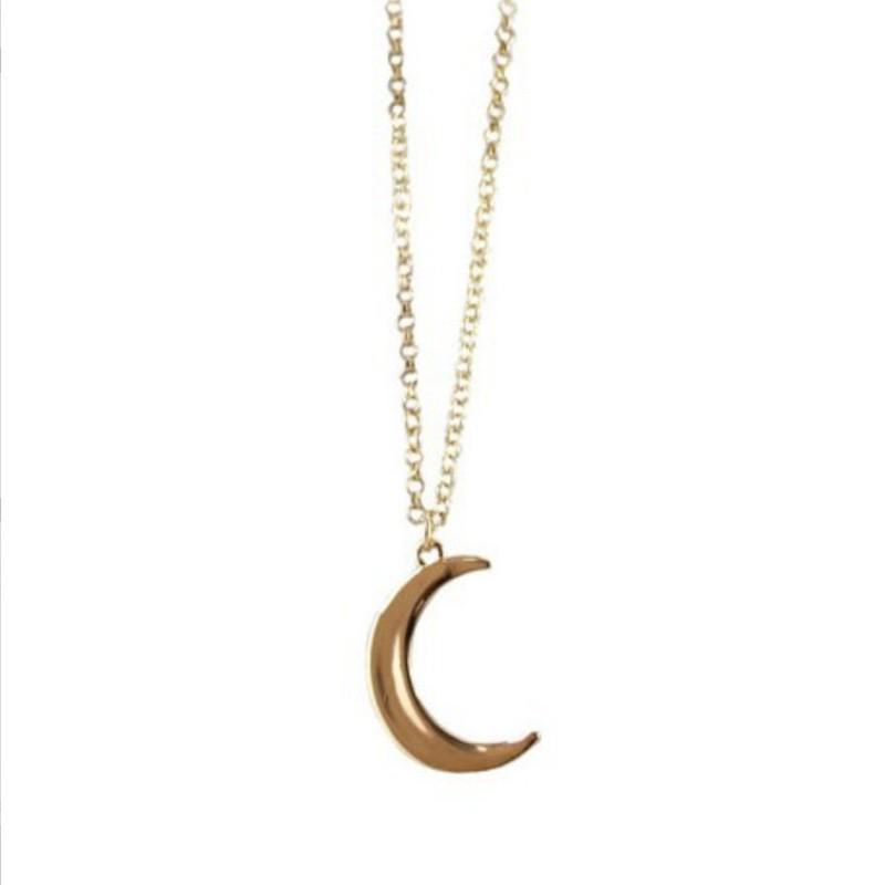 European-American Fashion Moon Pendant Clavicle Chain Necklace