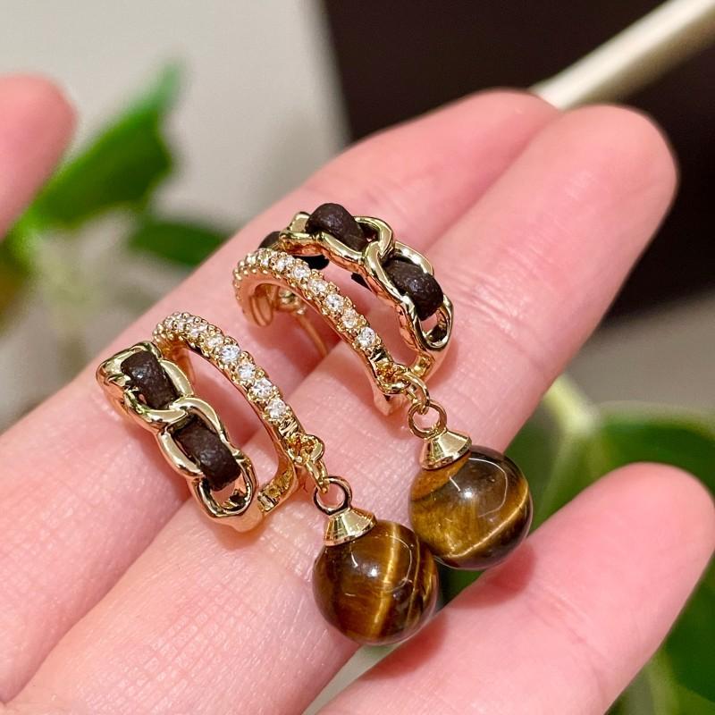 Natural tiger's eye stone series stud earrings for women Maillard exquisite retro earrings niche light luxury high-end temperament earrings