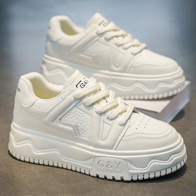 Obuwie męskie – Sneakersy