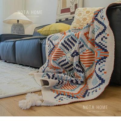 Coperta Etnica Bohemien: Sciarpa Nordica & Coperta per Aria Condizionata con Nappe Lavorate a Maglia – Ideale per Divano, Letto o Uso in Affittacamere.
