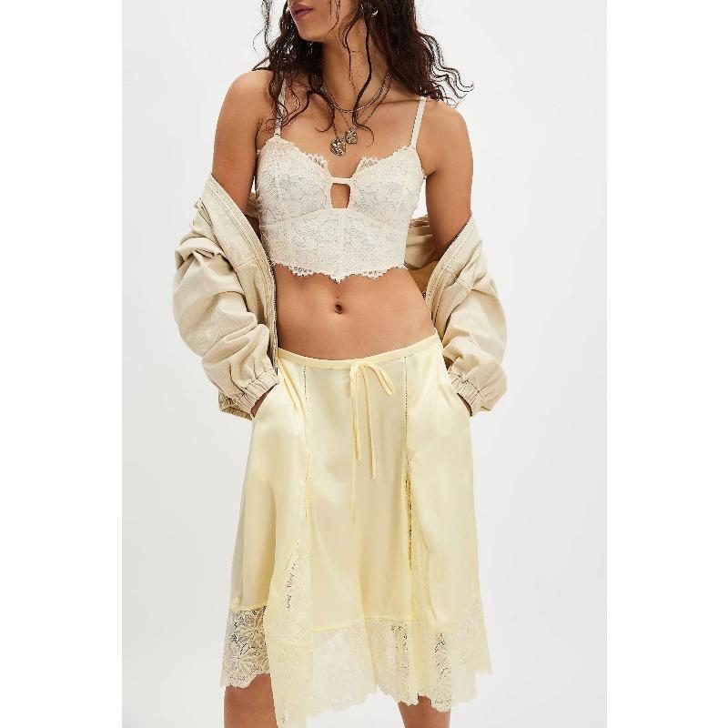 Women Y2k Lace Floral Bloomers Pants Silk Satin Patchwork Ruffles Coquette Half Slip Midi Pants Streetwear