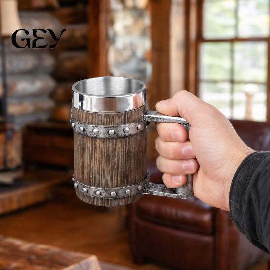 Rustic Wood Grain Beer Cup Barrel Mug, 600ml Stainless Steel Liner Stein, Insulated Mug Tankard for Pub Home Bar Party Gift