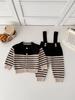 Herbst Koreanischer Stil Kleinkind Gestreifter Cardigan + Latzhose Set