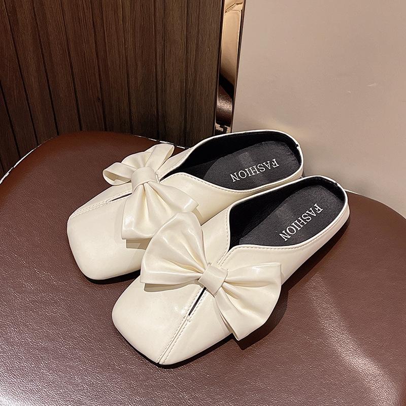 Shallow Flat-bottomed Slippers Women's Spring 2025 New French Evening Wind Fashion Versatile Flower Square Beanie Shoes