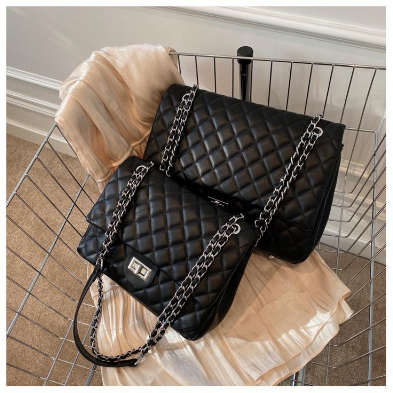New fashionable textured small bag women's niche tide is now popular diamond chain shoulder messenger bag