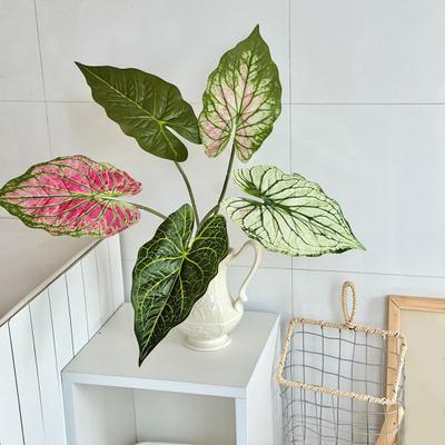 Decoração de casa – Flores e coroas artificiais