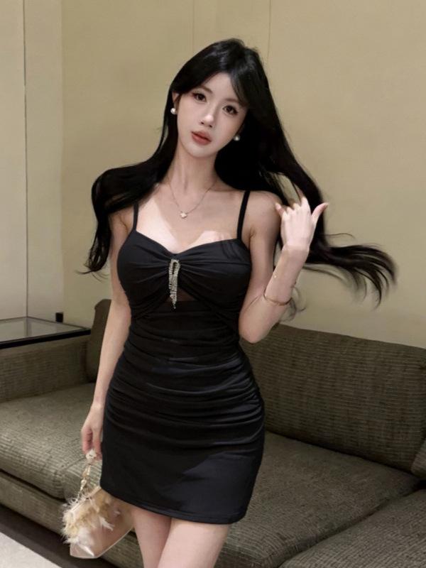 Sexy Nightclub Mesh Pleated Camisole Dress – Slimming Low-Cut, Hip-Hugging Short Skirt