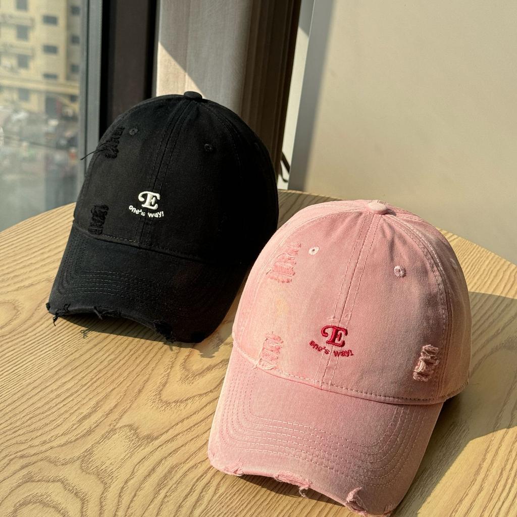 Burgundy Frayed Vintage Embroidered Baseball Cap for Couples, New Spring/summer/autumn Versatile Large-brimmed Age-reducing Cap