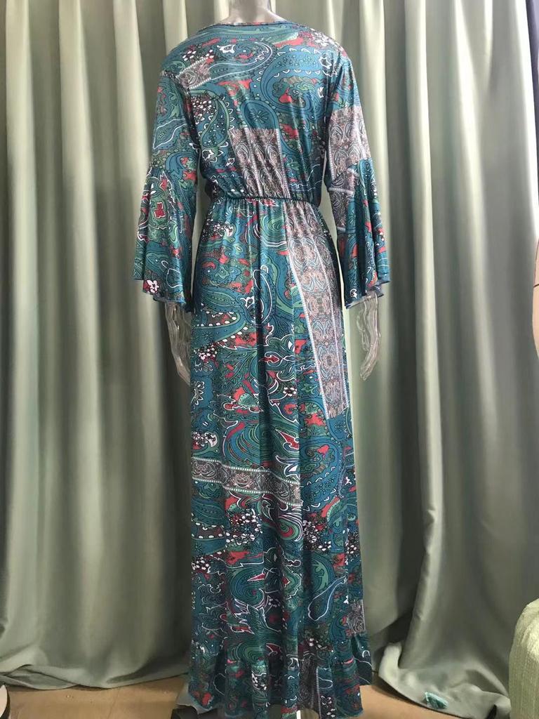 2023 Bohemian Style V-Neck Bell Sleeve High Waist Floral Vacation Dress for Women