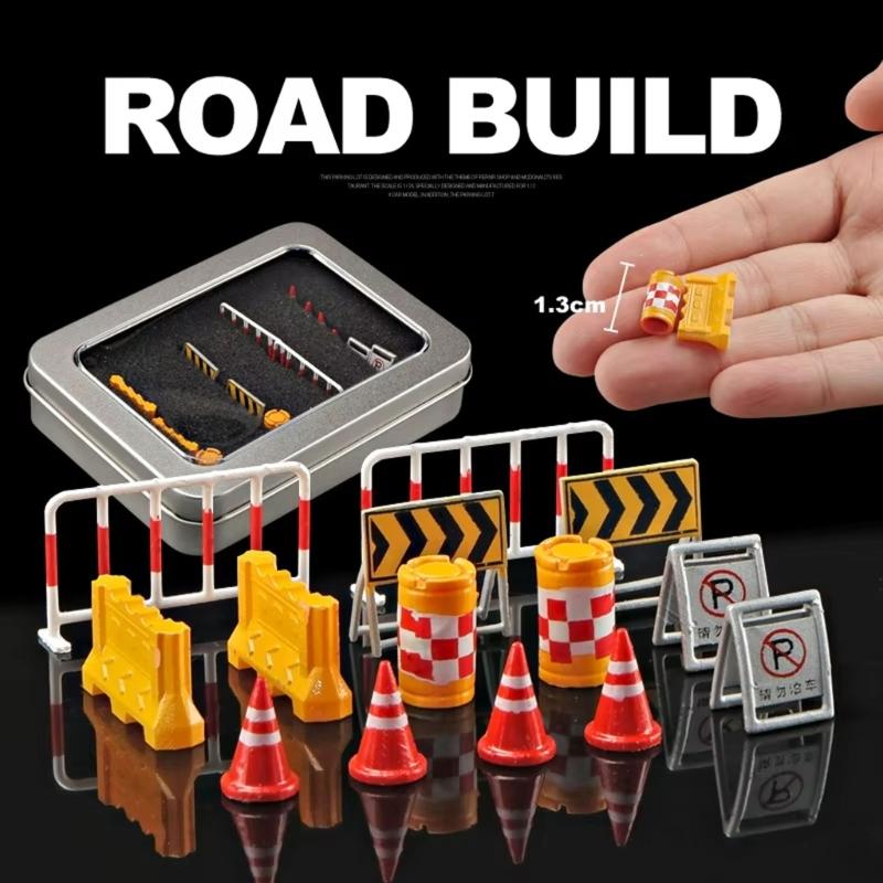 Miniature Traffic Barrier Set Warning Color Plastic Roadblocks Model Figure Props for Microlandscape Sand Table Setting