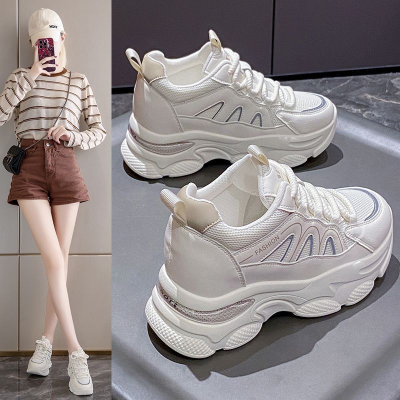 New mesh dad shoes fashionable versatile high value casual sports shoes campus height small mesh shoes