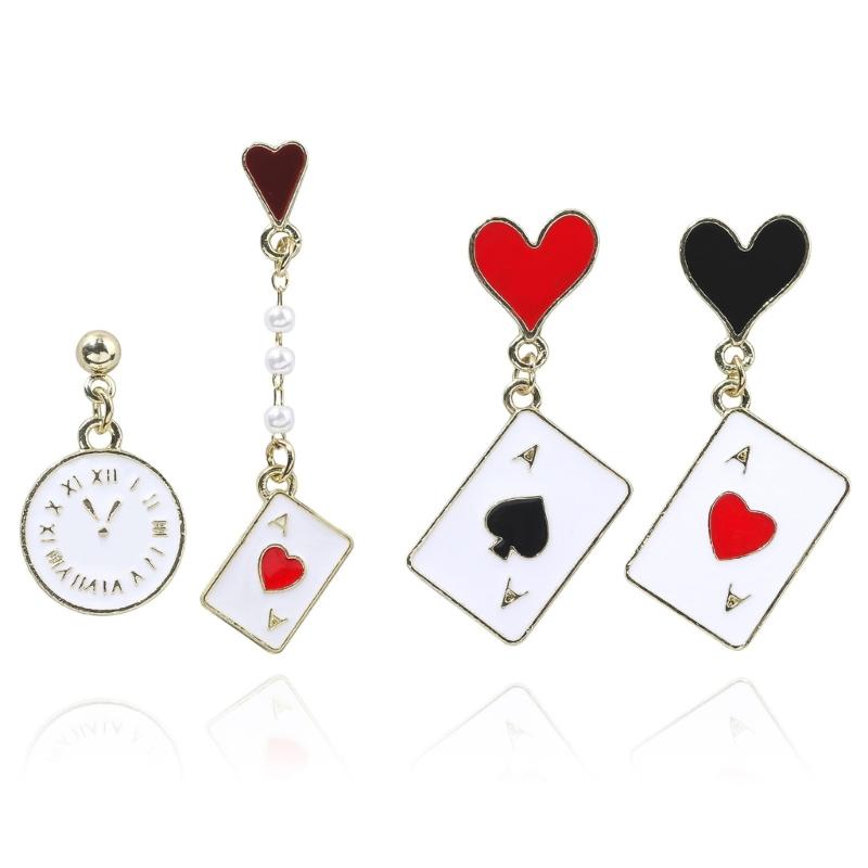 

2 пары серег-пуссет из сплава в виде игральных карт. Уникальные аксессуары для ушей для модных женщин. Легкие серьги из сплава. Ювелирные изделия. 1