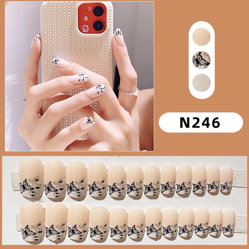 

Элегантные серебристые накладные французские ногти с бабочками: Съемный, Готовый Нейл-арт