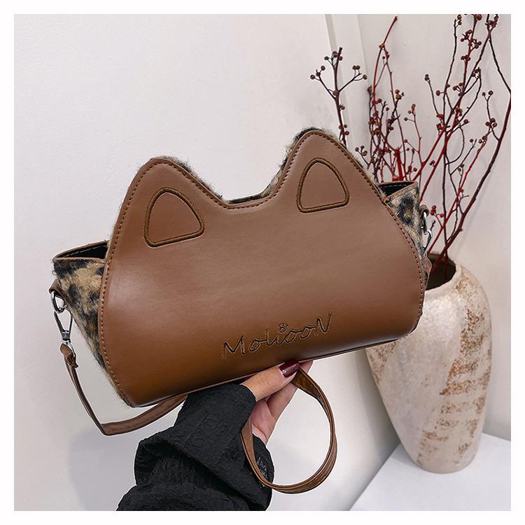 

New fashion kitten bag women s small square bag retro armpit bag high-end single shoulder messenger bag autumn and winter 30*18*10cm