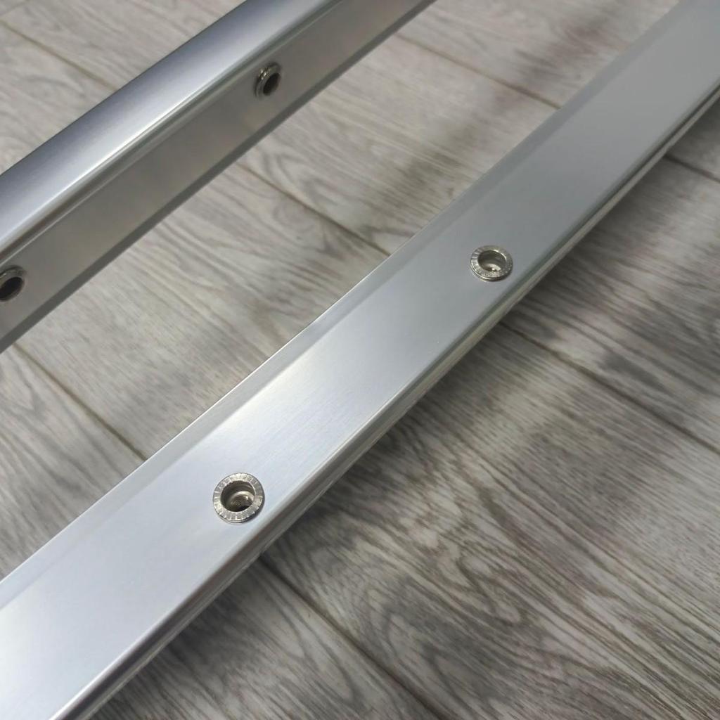 Mazda CX-9 2025 Roof Rack, Aluminum Alloy, Silver Screw Type