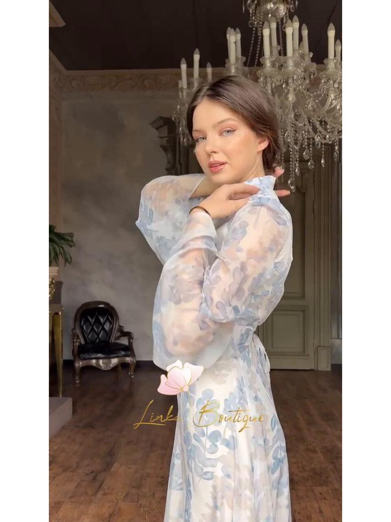 2024 Elegant French Slimming Dress with Flared Sleeves & Waist Tie for Women