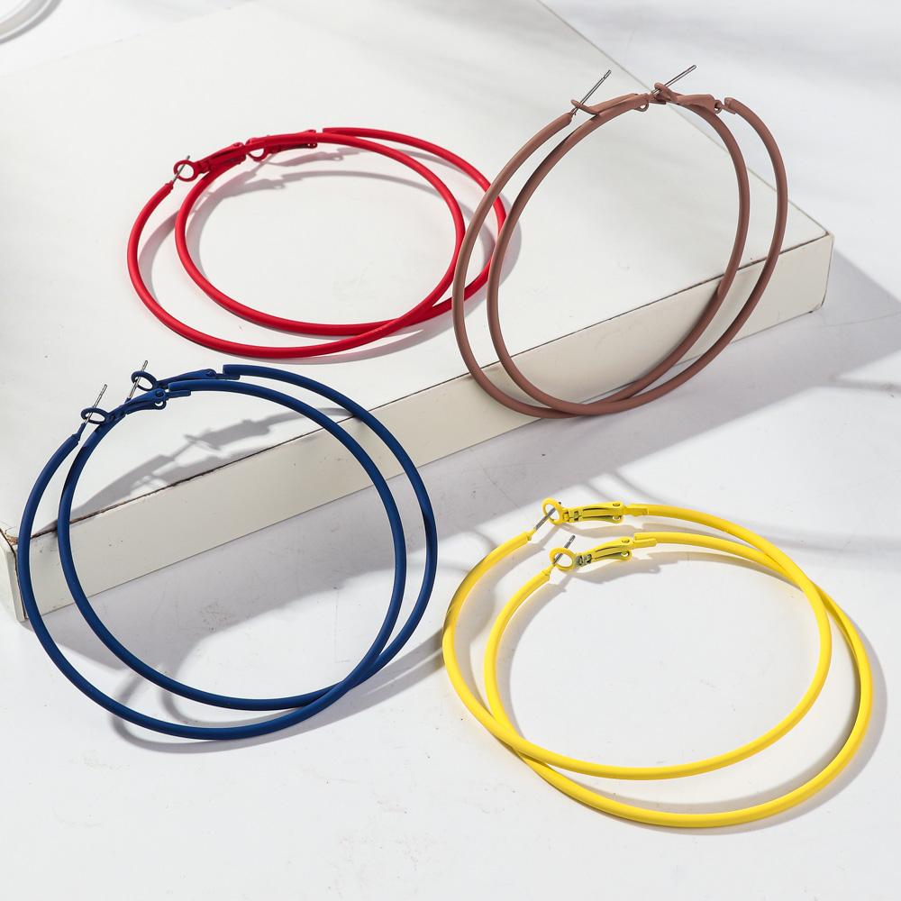 Orecchini a cerchio rotondi grandi e colorati in stile retrò, con cerchi enormi in metallo, ideali per donne e ragazze, perfetti per feste e come regalo.