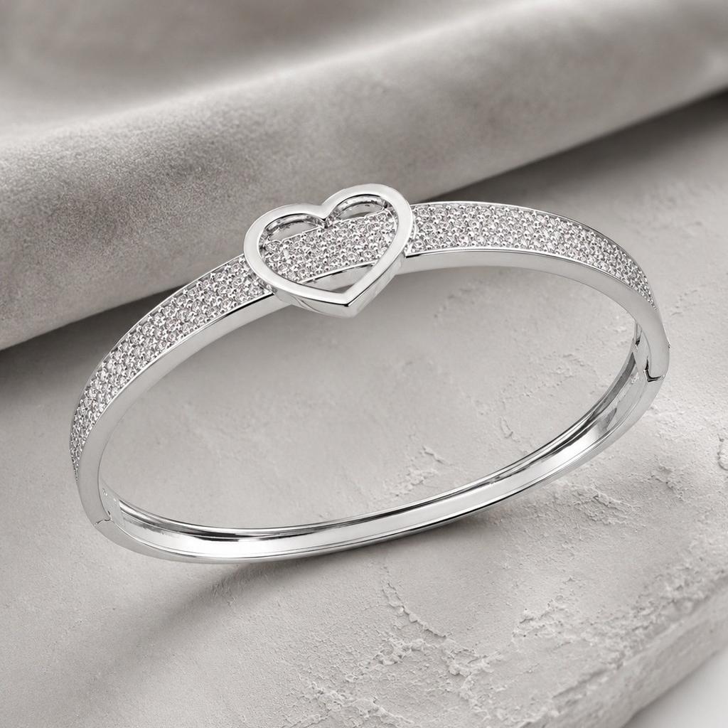 French Love Heart-set Zirconium Bracelet, Light Luxury and Exquisite Gift for Girlfriend, Heart-shaped Versatile Bracelet