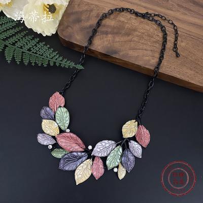 New Colored Leaf Splicing Alloy Blackened Necklace, Fashionable Colored Painting Oil Leaf Women's Neck Chain