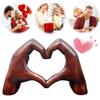 Charming Wood Grain Effect Love Sculpture Resin Craft Decor Heart Hands Statue Love Hand Gesture Statues Room Wedding Decoration
