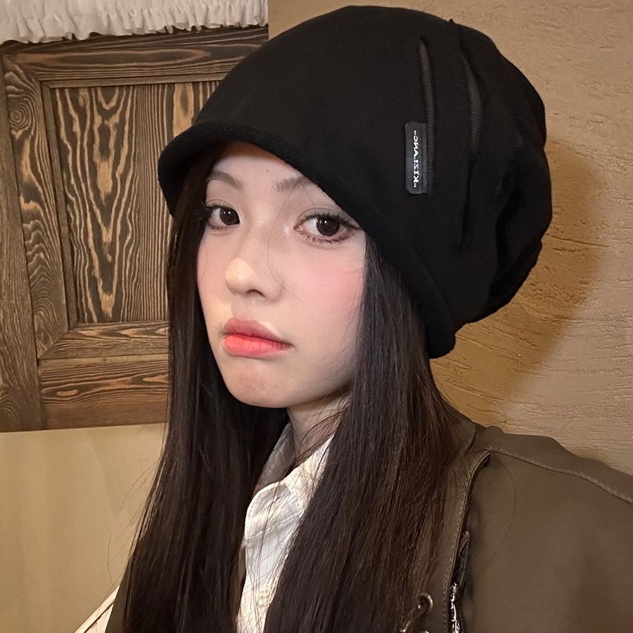 Duży Obwód Głowy Wszechstronna Czarna Czapka Baotou Styl Jesienno-Zimowy Podkreślająca Twarz Mały Sweter Zimowa Czapka Czapka Połogowa