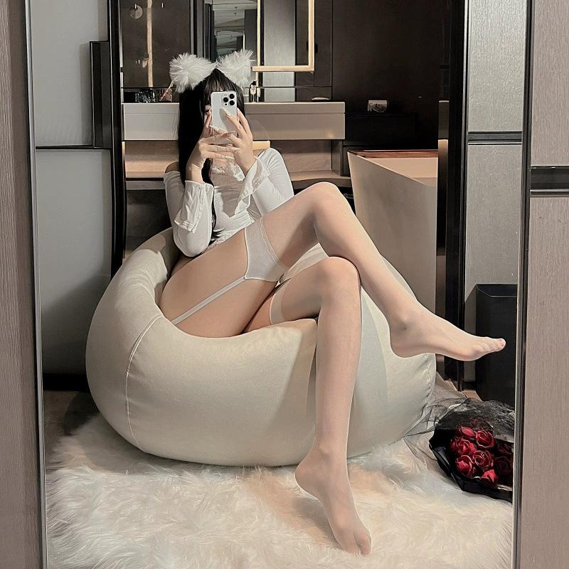 Bas sexy avec jarretelles intégrées Chaussettes de désir pur avec coutures Bas Spice girl Bord rouge vif rebondissant bas en soie noire