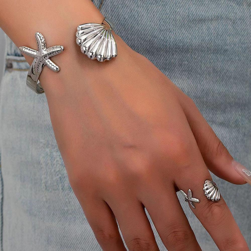 S Vintage Fashion Folded Leaf Bracelet Spiral Opening Adjustable Ring Set For Women Girls Holiday Party Fashion Jewelry Gifts