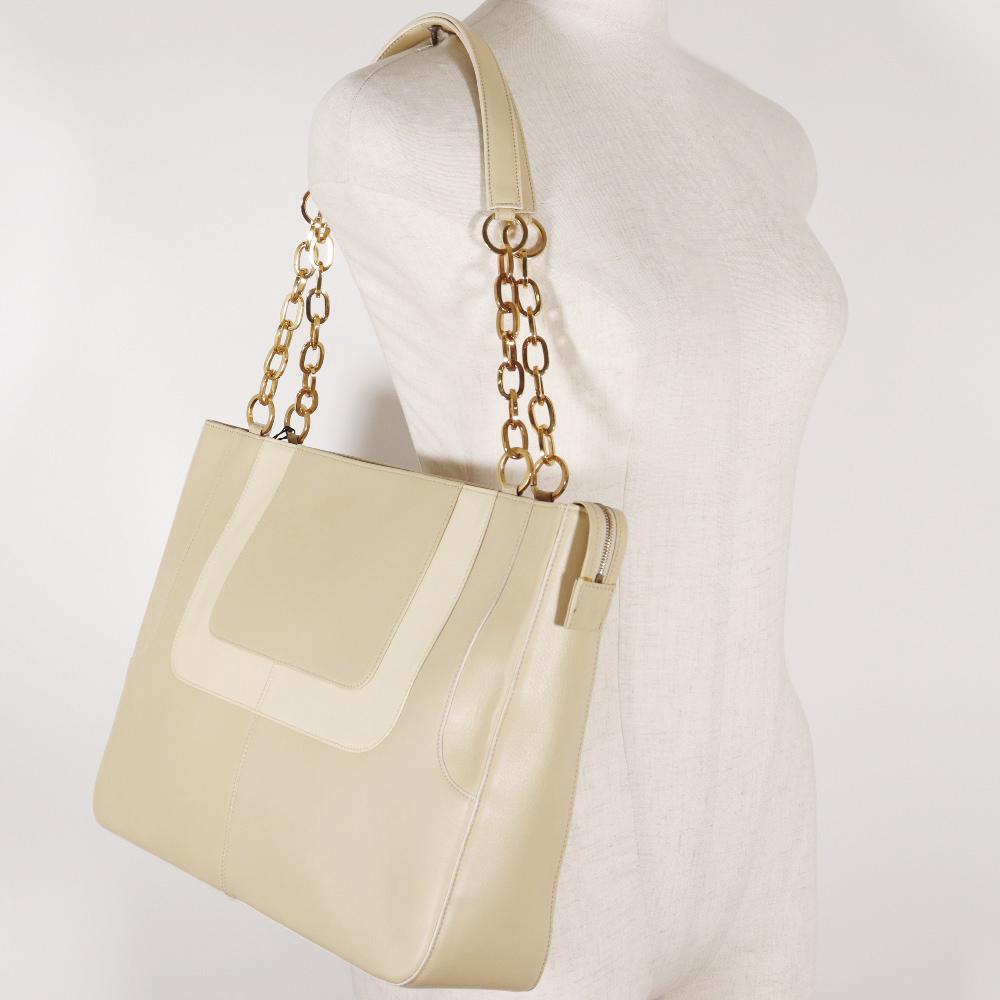 Versace ChainShoulder Shoulder Bag Calfskin Women Used