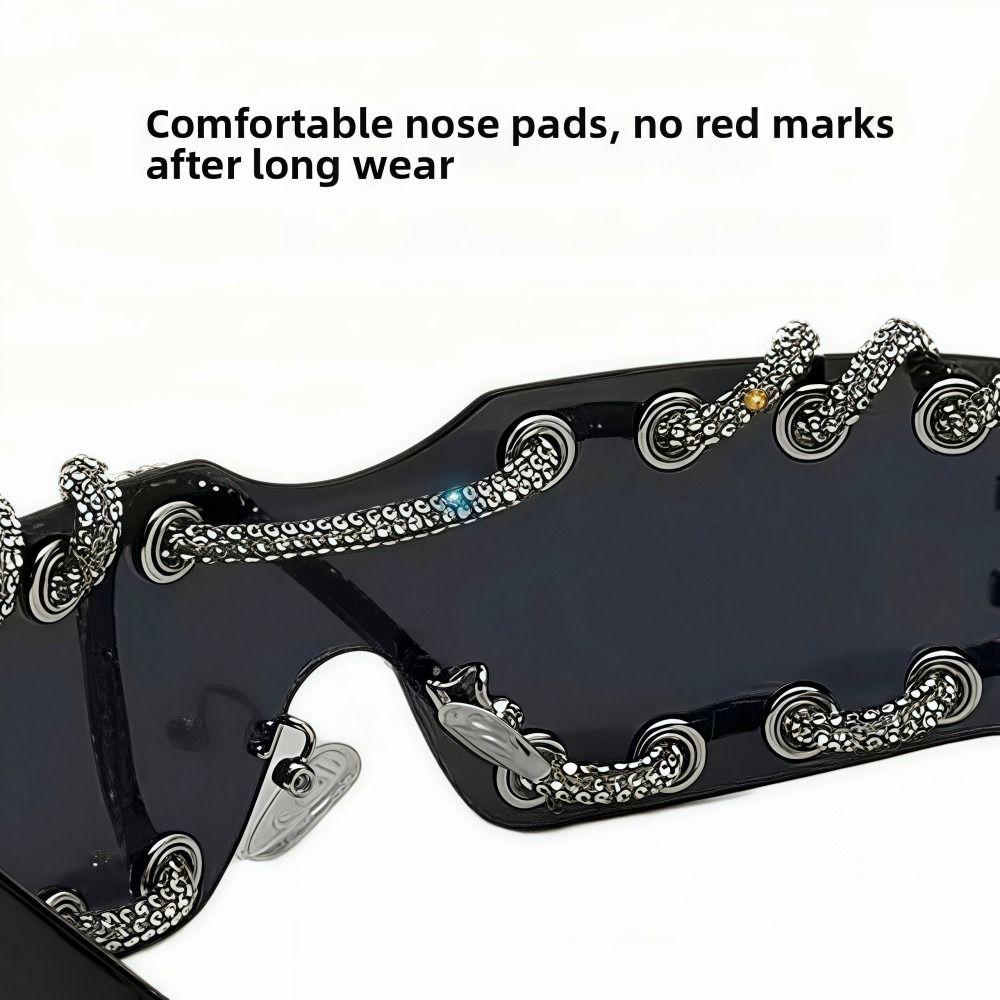 Retro Punk Sunglasses Lightweight Streetwear Party Shades Luxury Trendy Sunglasses  For Women Men