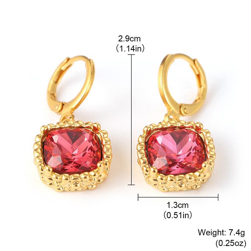 

New European and American retro earrings, simple medieval earrings, new autumn and winter high-end light luxury court French stud earrings