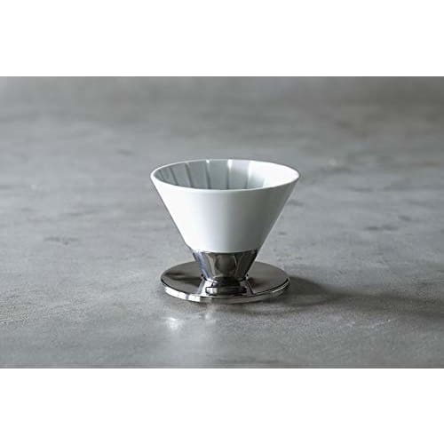 Coffee Dripper Gloss White (Beasty Coffee, Arita, Saga Prefecture) A Dripper with a Striking Metal Finish