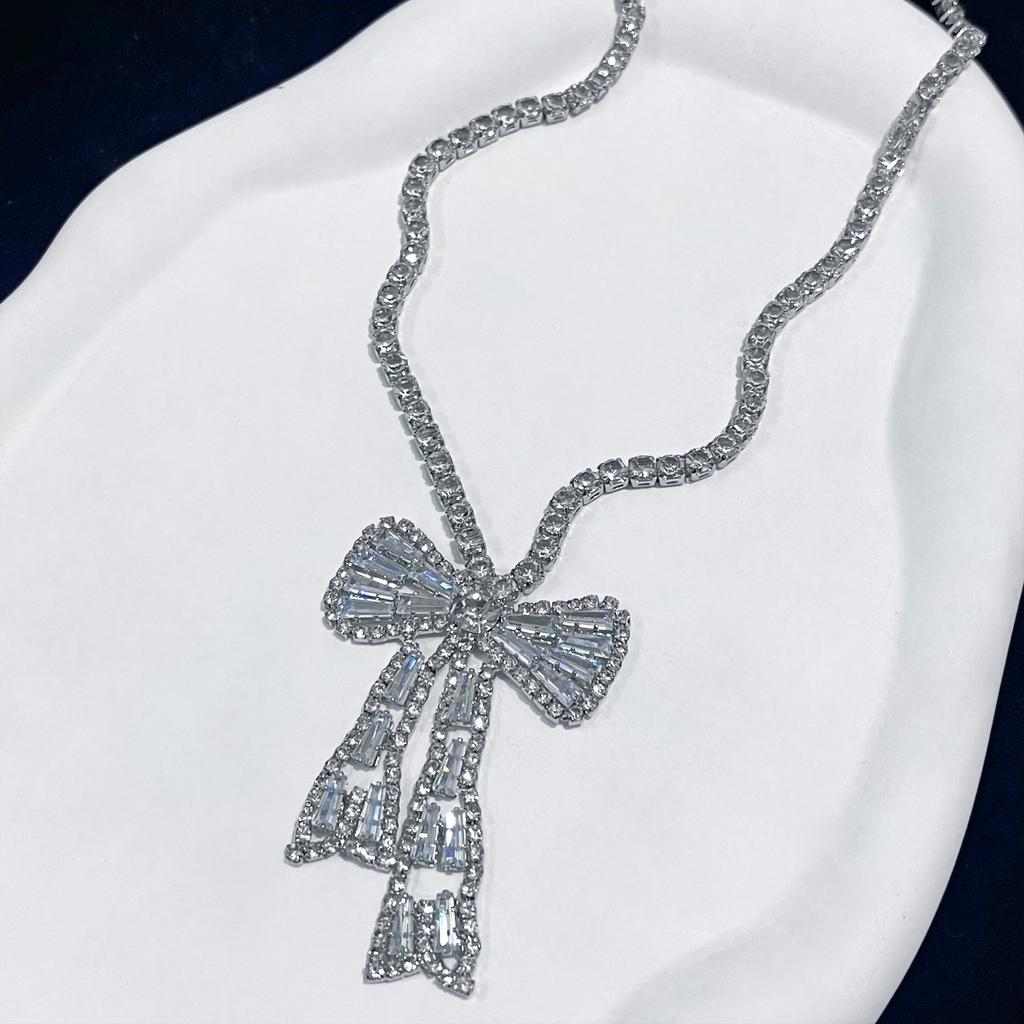 Korean Bow Necklace Ins Full Diamond Tassel Temperament Light Luxury Rhinestone Simple Neck Chain Collarbone Chain Fashion Jewelry