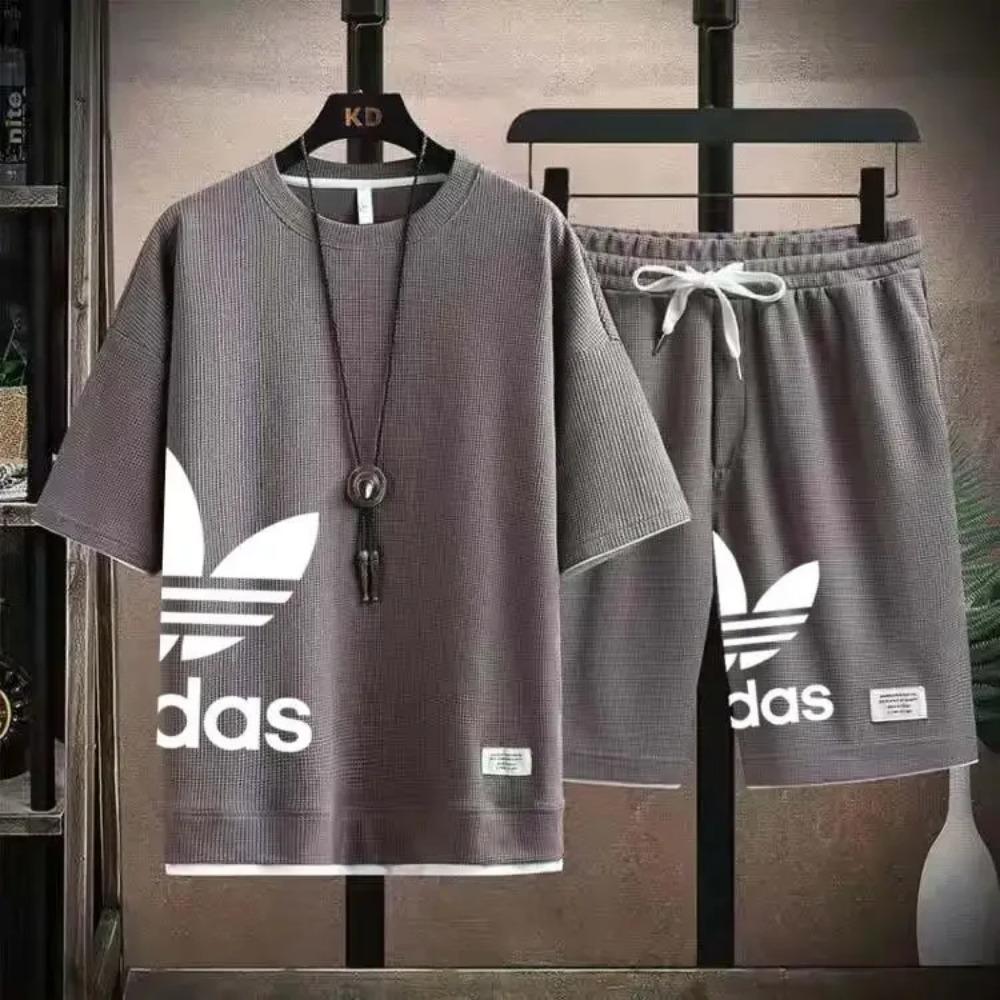 Ανδρικό Casual Σετ Δύο Τεμαχίων: Κοντομάνικο T-shirt + Σορτς