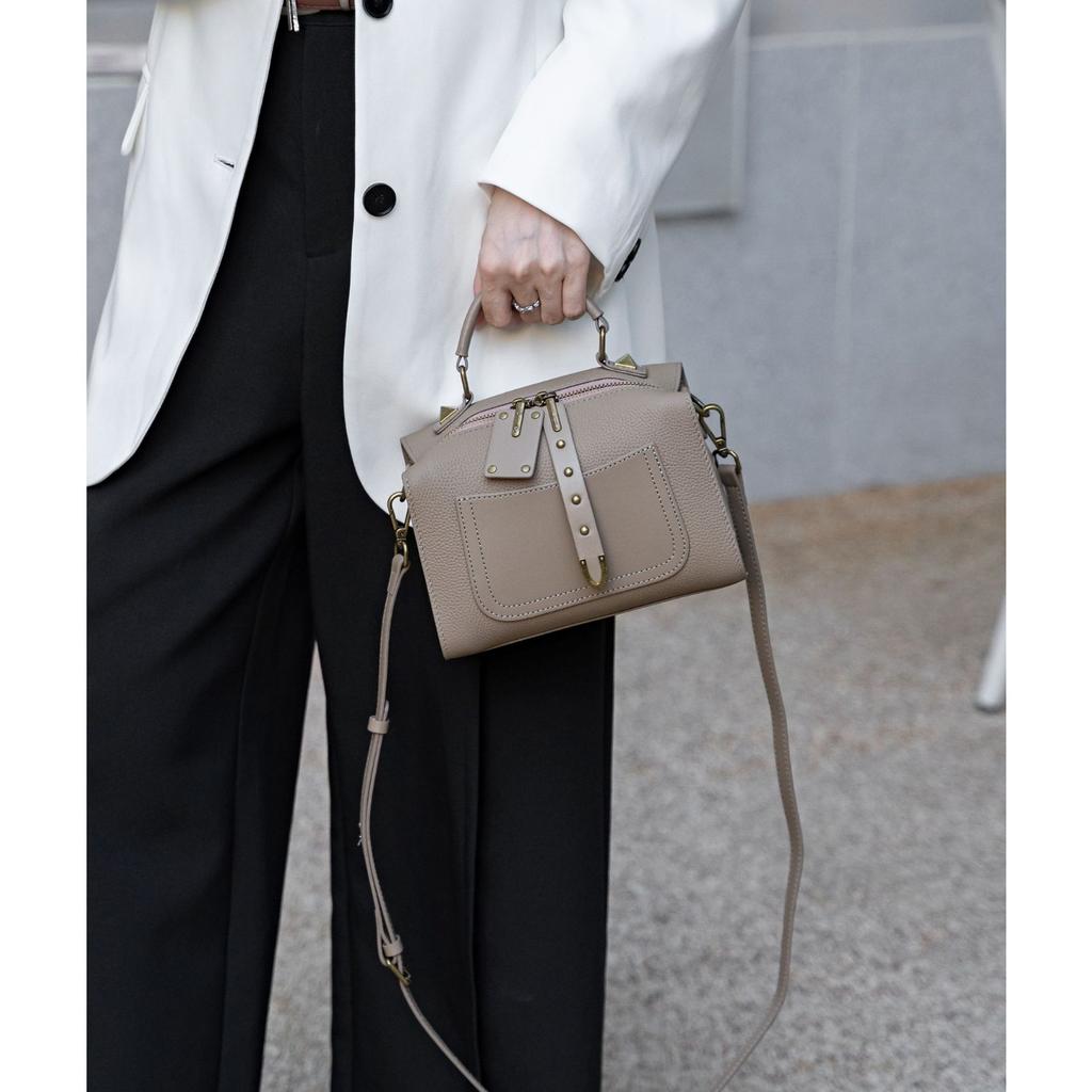 Cowhide Lady, One Shoulder Crossbody Simple Portable Fashion Bag, Girls Handbag Pillow Bag Large Capacity