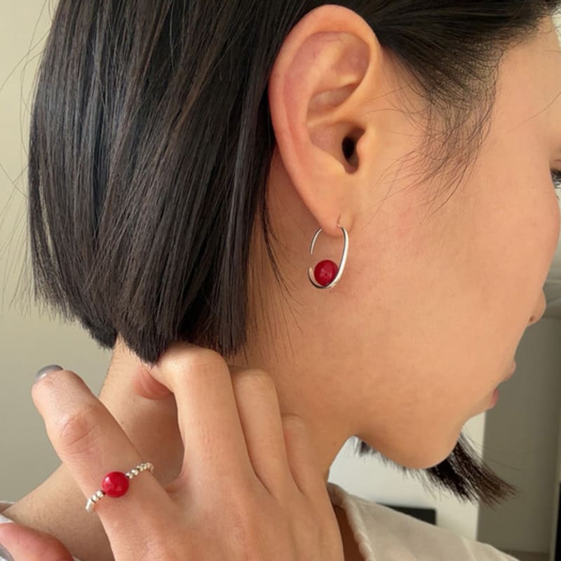 Mosxe [925silver] Red Point Ring