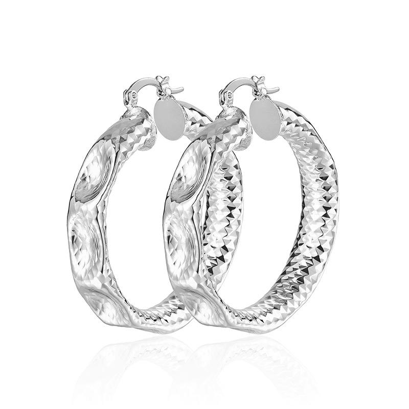 European & American Retro Large Hoop Earrings - Light Luxury, Gold & Silver Versatile Design, Statement Ear Ornaments