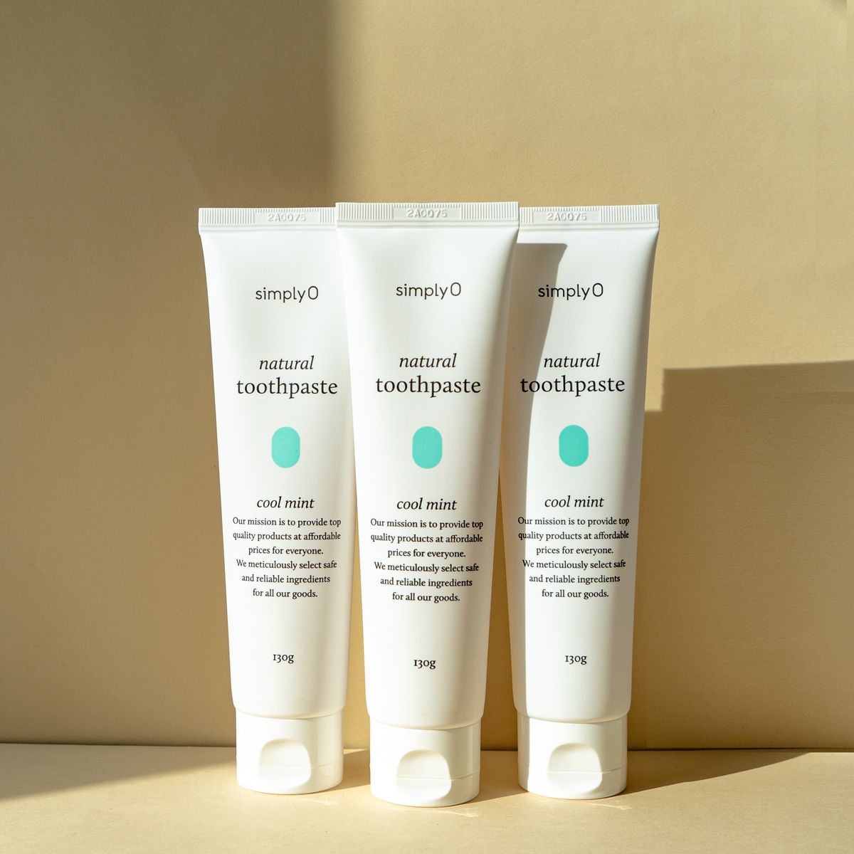 Vegan Certified Long-Lasting Freshness Natural Toothpaste 130g (3 Packs)