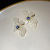 Silver needle zircon resin flower earrings Korean simple small fresh stud earrings sweet fashion niche earrings women