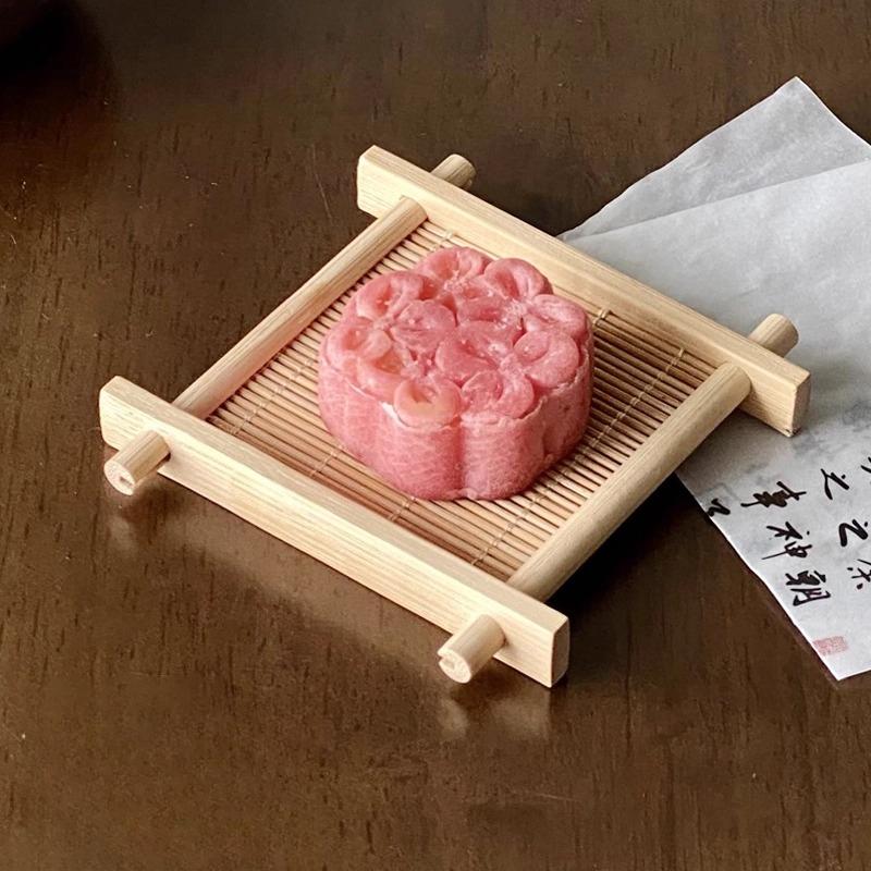 

Bamboo tic-tac-toe refreshment tray Chinese fireplace dim sum pastry saucer retro teacup mat cup holder bamboo woven table tray