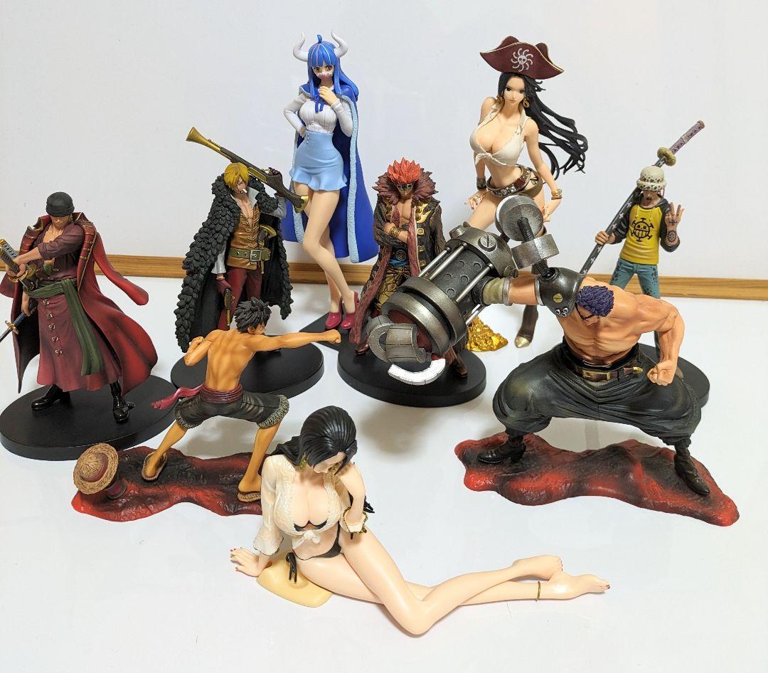 

[USED] One Piece FLAG Venus GLITTER DXF Figure