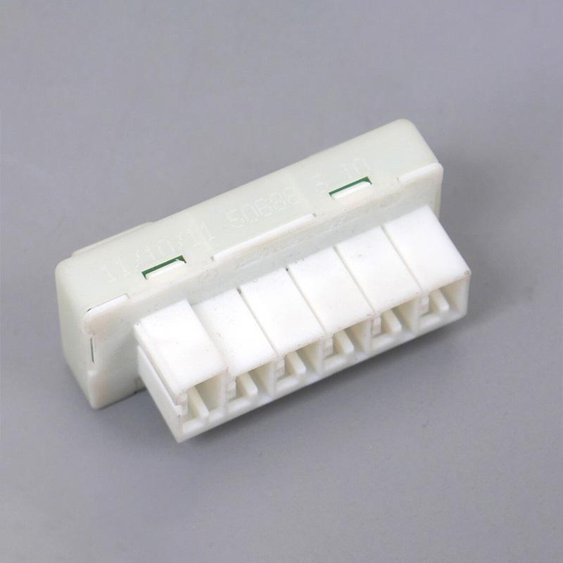 

Блок распределения питания CAN-шины для Mercedes Benz GLA X156 OEM A0009820912 0009820912 A0009822012