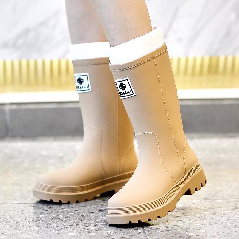 New Medium Tube Rain Shoes, Women's Non-slip Water Shoes, Fashion Water Boots, Thick-soled Rain Boots and Velvet Work Rubber Shoes