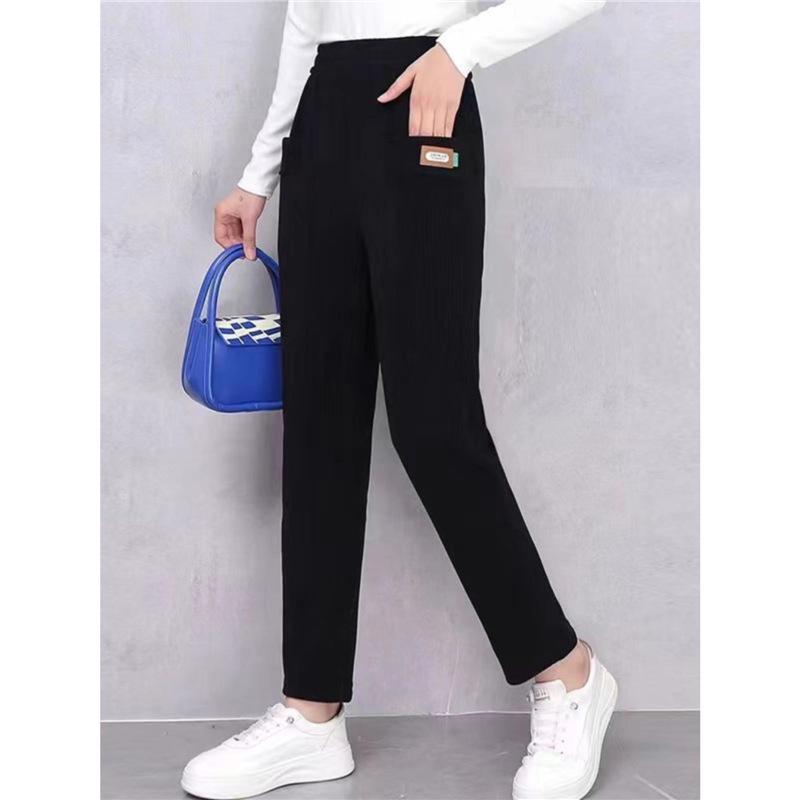 

Chic High-Waist Chenille Pants for Middle-Aged Moms: Trendy, Slimming, Straight-Leg Winter Fashion 2XL (90-115 jin)